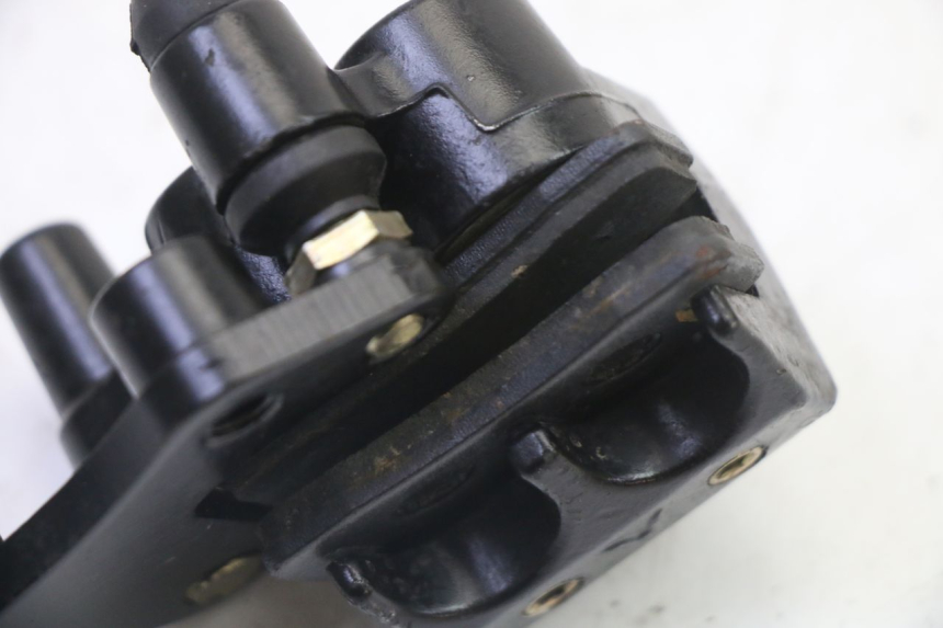 photo de ÉTRIER DE FREIN AVANT APOLLO RFZ 125