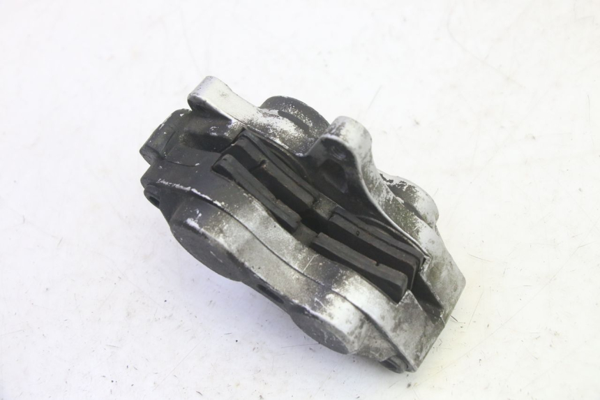 photo de ETRIER FREIN AVANT DAELIM S1 125 (2007 - 2016) - Vue d’ensemble