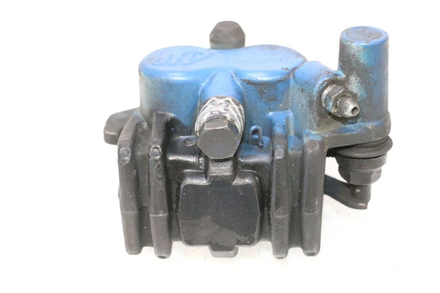 photo de ÉTRIER DE FREIN AVANT PEUGEOT SATELIS COMPRESSOR K15 125 (2006 - 2009) - Points de fixation