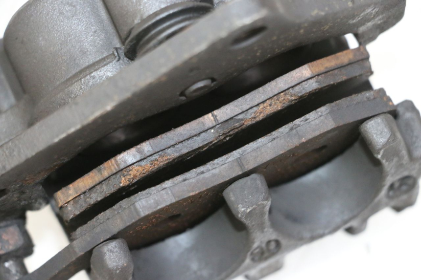 photo de ÉTRIER DE FREIN AVANT PEUGEOT SATELIS 125 (2006 - 2009)