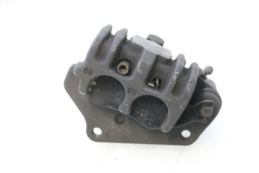 photo de ÉTRIER DE FREIN AVANT PEUGEOT SATELIS 125 (2006 - 2009) - Autre angle de vue