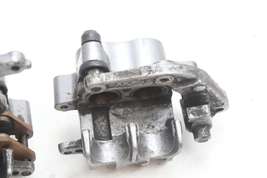 photo de ETRIER FREIN AVANT HONDA ST PAN EUROPEAN 1100 (1990 - 2002) - Vue produit