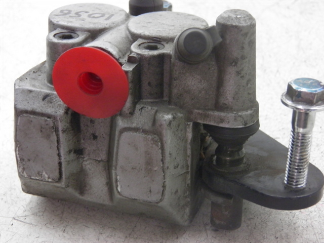 photo de ÉTRIER DE FREIN AVANT SYM FIDDLE 2 50 (2008 - 2013)