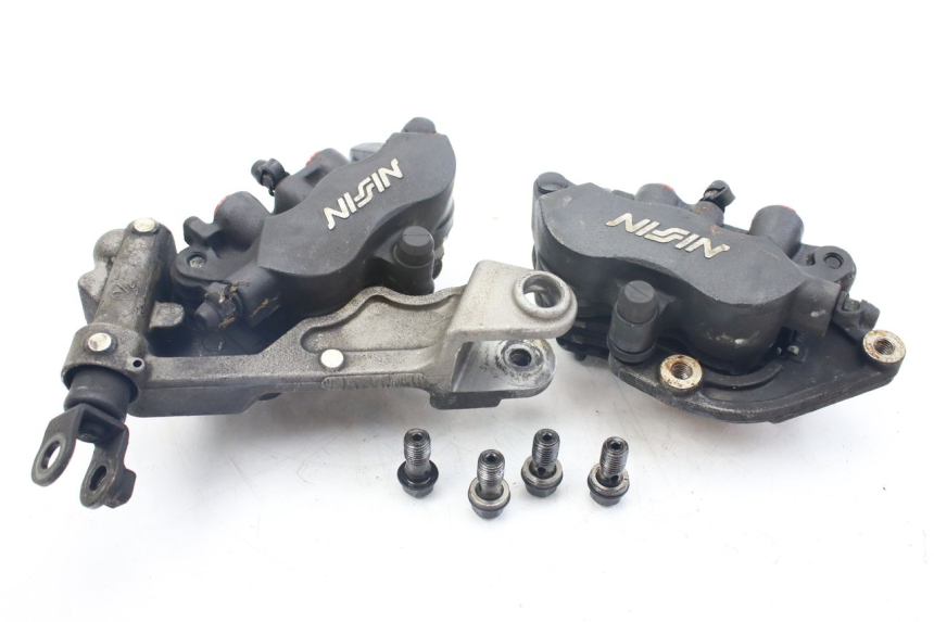 photo de ETRIER FREIN AVANT HONDA VFR FI RC46 800 (1998 - 2001) - Autre angle de vue