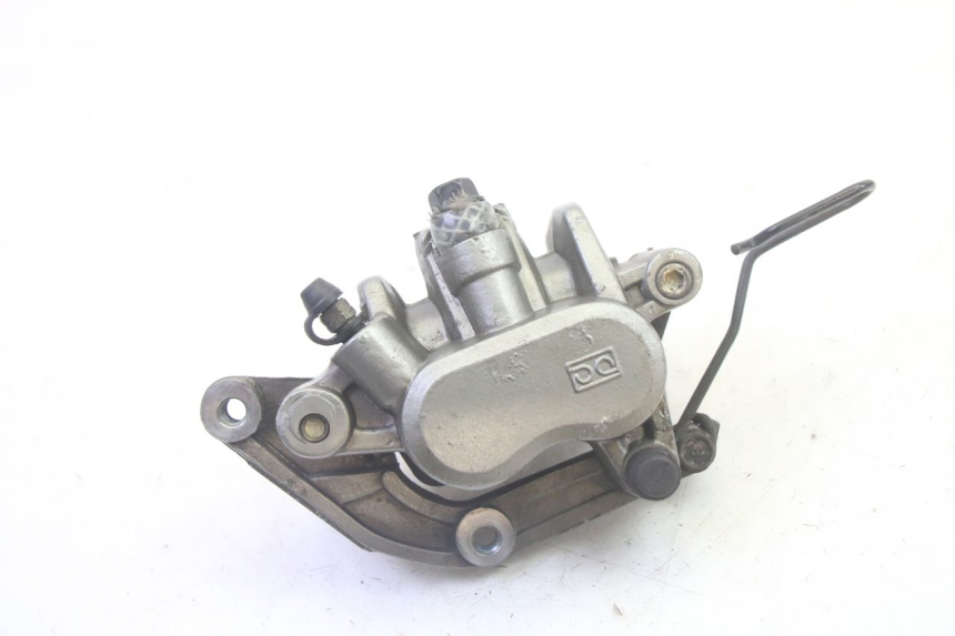 photo de ÉTRIER DE FREIN AVANT DAELIM VJ ROADWIN FI 125 (2008 - 2017) - Vue principale