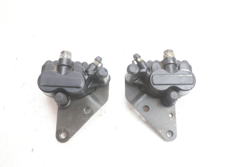 photo de ÉTRIER DE FREIN AVANT PIAGGIO X9 EVOLUTION 125 (2003 - 2007) - Vue principale
