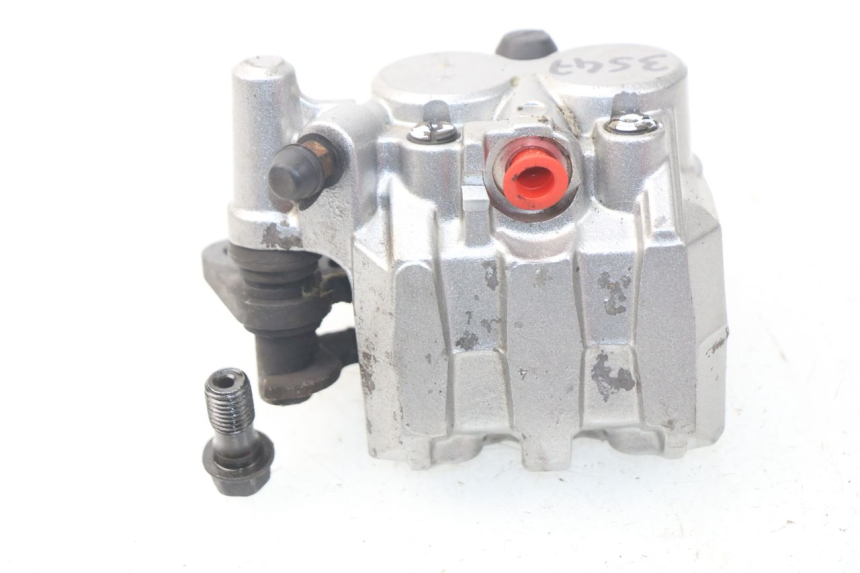 photo de ETRIER FREIN AVANT HONDA XLV VARADERO 125 (2000 - 2006) - Gros plan technique