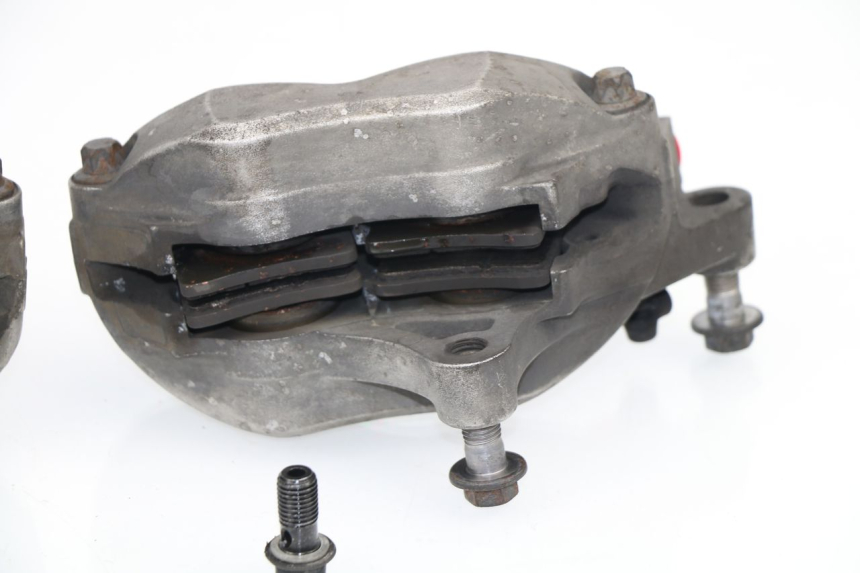 photo de ETRIER FREIN AVANT YAMAHA FJR ABS 1300 (2006 - 2012)