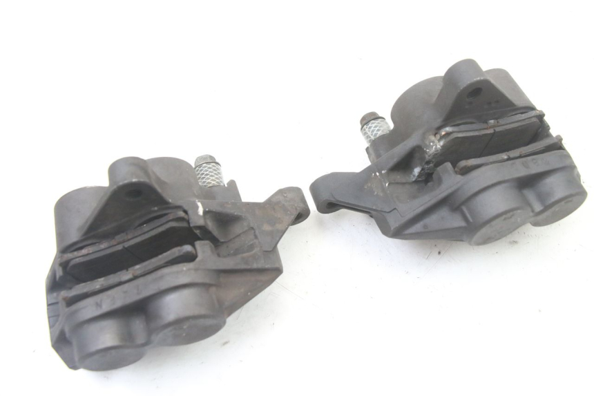 photo de ETRIER FREIN AVANT YAMAHA FZ6 FAZER S2 600 (2007 - 2011)