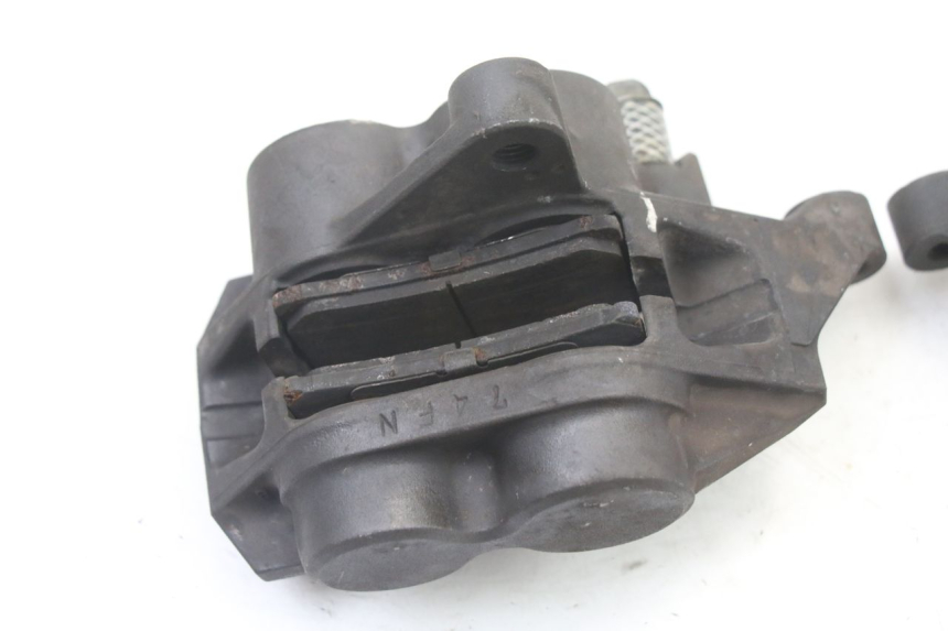 photo de ETRIER FREIN AVANT YAMAHA FZ6 FAZER S2 600 (2007 - 2011)