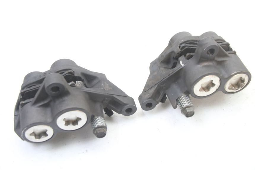 photo de ETRIER FREIN AVANT YAMAHA FZ6 FAZER S2 600 (2007 - 2011)
