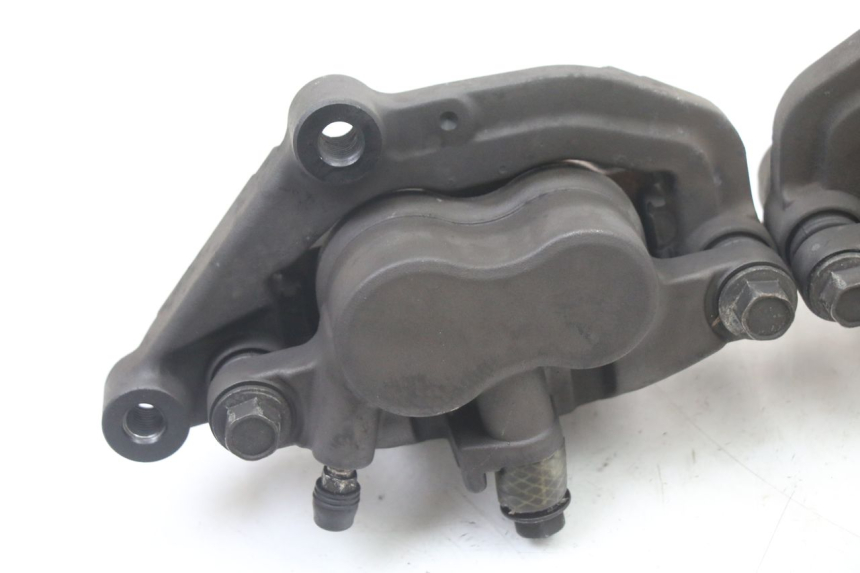 photo de ETRIER FREIN AVANT YAMAHA XJ6 ABS 600 (2008 - 2016)