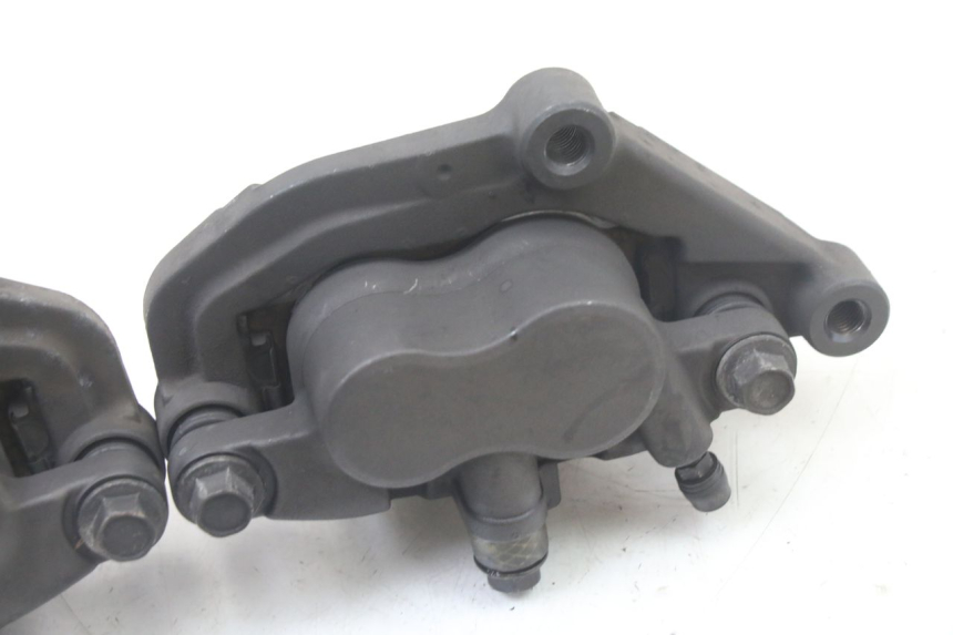 photo de ETRIER FREIN AVANT YAMAHA XJ6 ABS 600 (2008 - 2016)