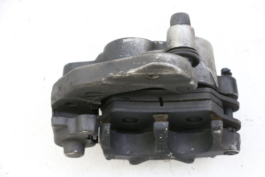 photo de ÉTRIER DE FREIN AVANT YAMAHA YP MAJESTY 125 (2002 - 2006)