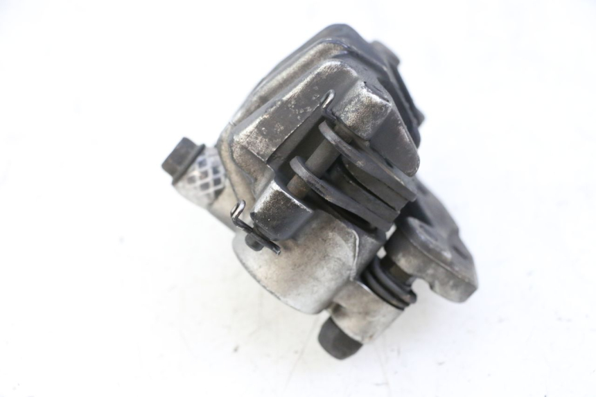 photo de ÉTRIER DE FREIN AVANT YAMAHA YP MAJESTY 125 (2002 - 2006)