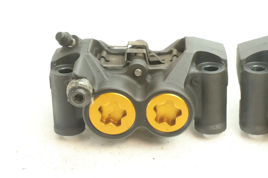 photo de ETRIER FREIN AVANT YAMAHA YZF R6 600 (2008 - 2009) - Détail de la pièce