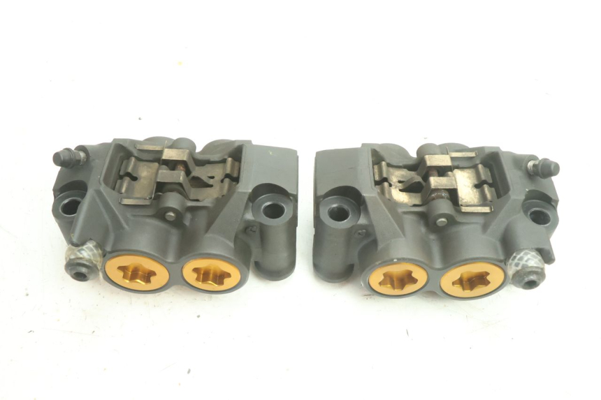 photo de ETRIER FREIN AVANT YAMAHA YZF R6 600 (2008 - 2009) - Autre angle de vue