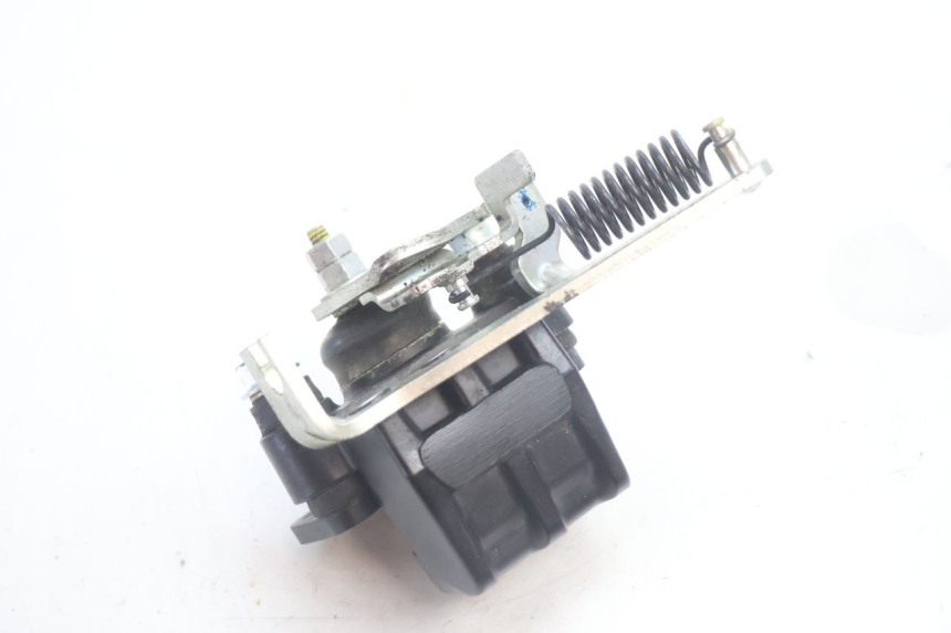 photo de ETRIER FREIN ROLL LOCK PIAGGIO MP3 HPE 530 (2022 - 2026) - Autre angle de vue