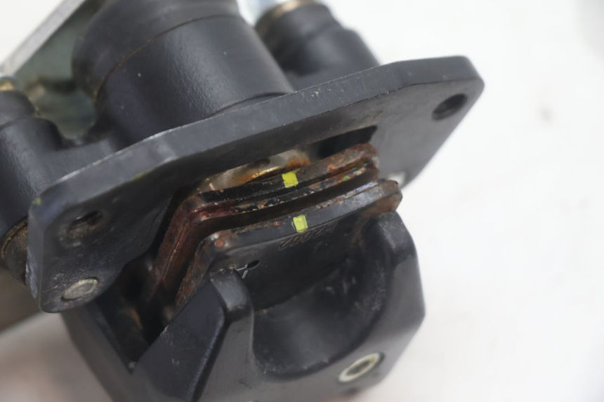 photo de ETRIER FREIN ROLL LOCK PIAGGIO MP3 HPE 530 (2022 - 2026) - Vue d’ensemble