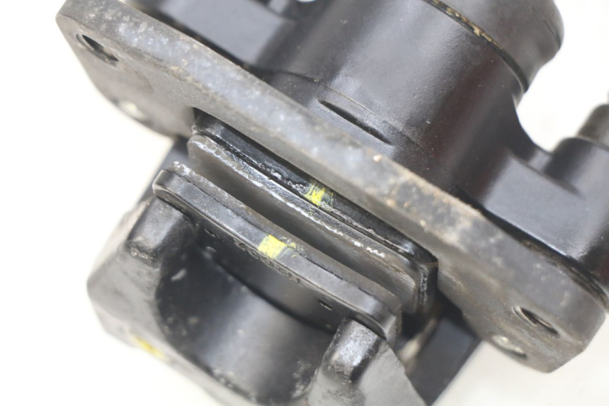 photo de ETRIER FREIN ROLL LOCK PIAGGIO MP3 LT 300 (2010 - 2016) - Zoom état d’usage