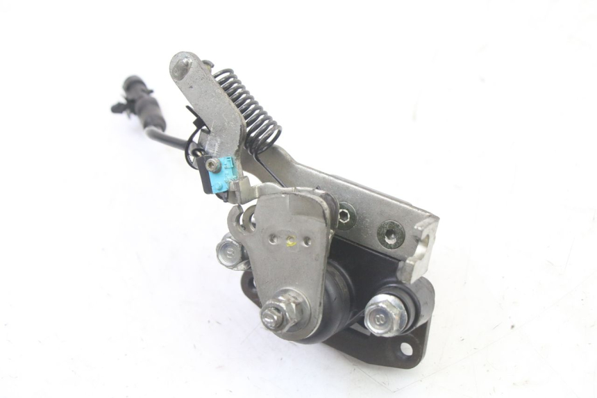 photo de ÉTRIER DE FREIN ROLL LOCK PIAGGIO MP3 500 (2011 - 2015)