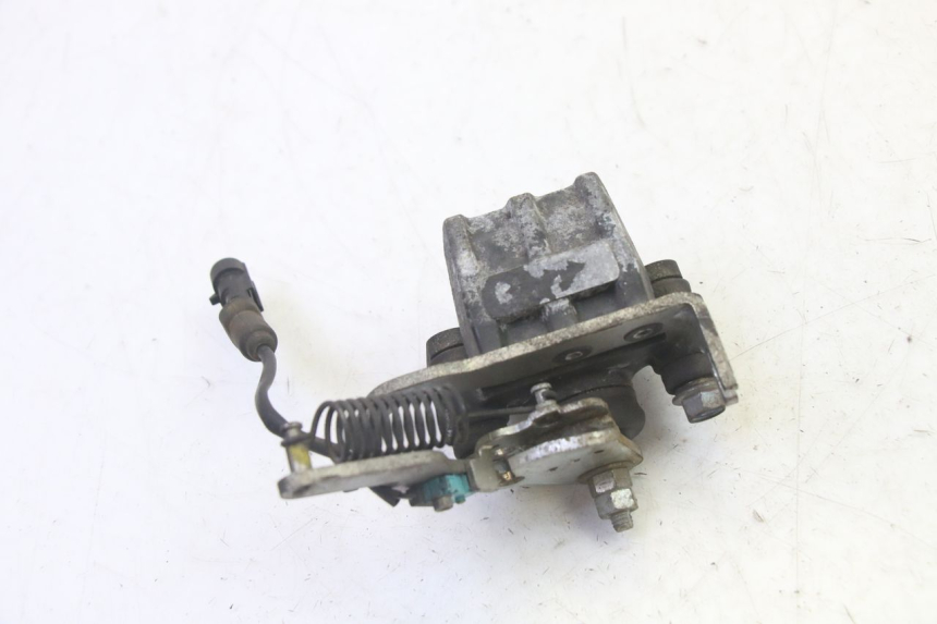 photo de ETRIER FREIN ROLL LOCK PIAGGIO MP3 RL 250 (2007 - 2010)