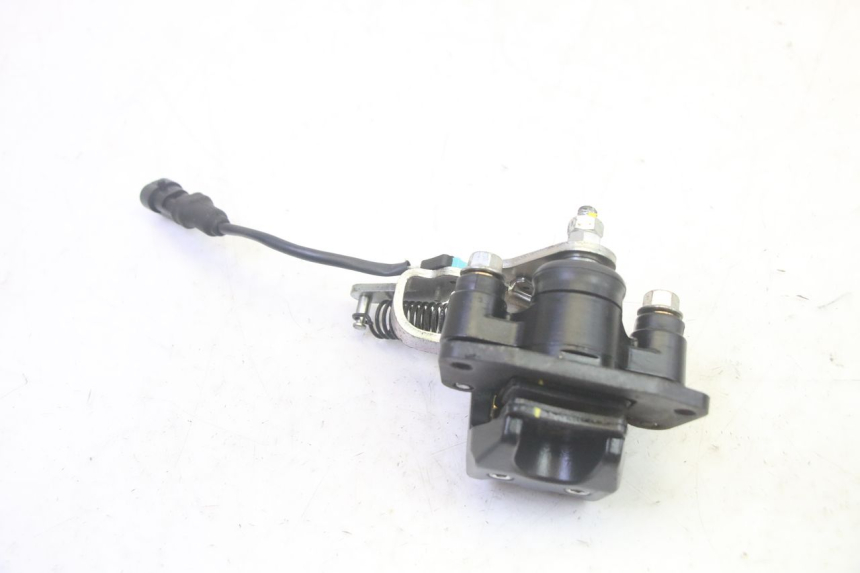 photo de ETRIER FREIN ROLL LOCK PIAGGIO MP3 RL 250 (2007 - 2010) - Points de fixation