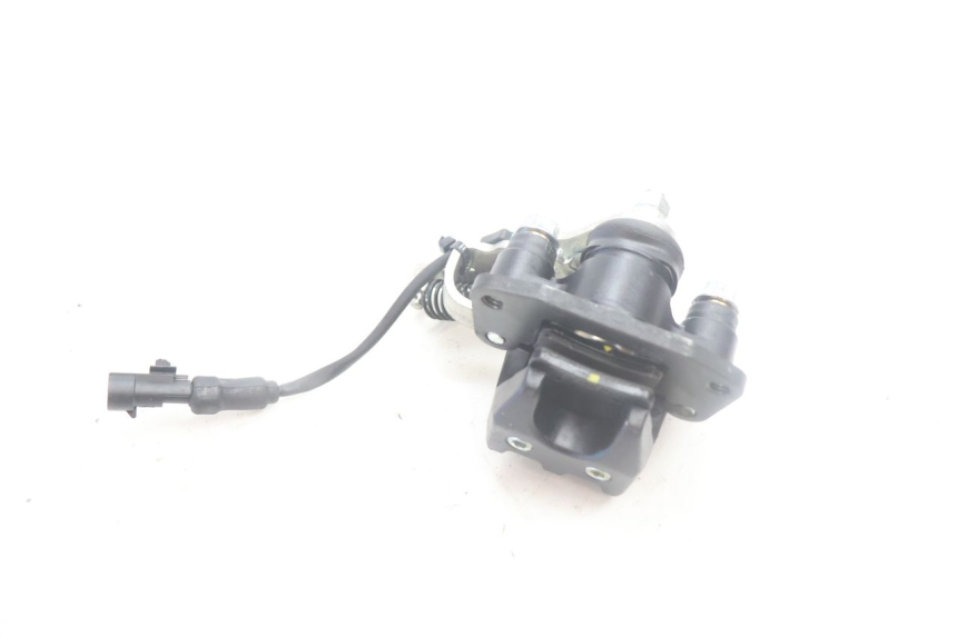 photo de ETRIER FREIN ROLL LOCK PIAGGIO MP3 500 (2016 - 2018) - Gros plan technique