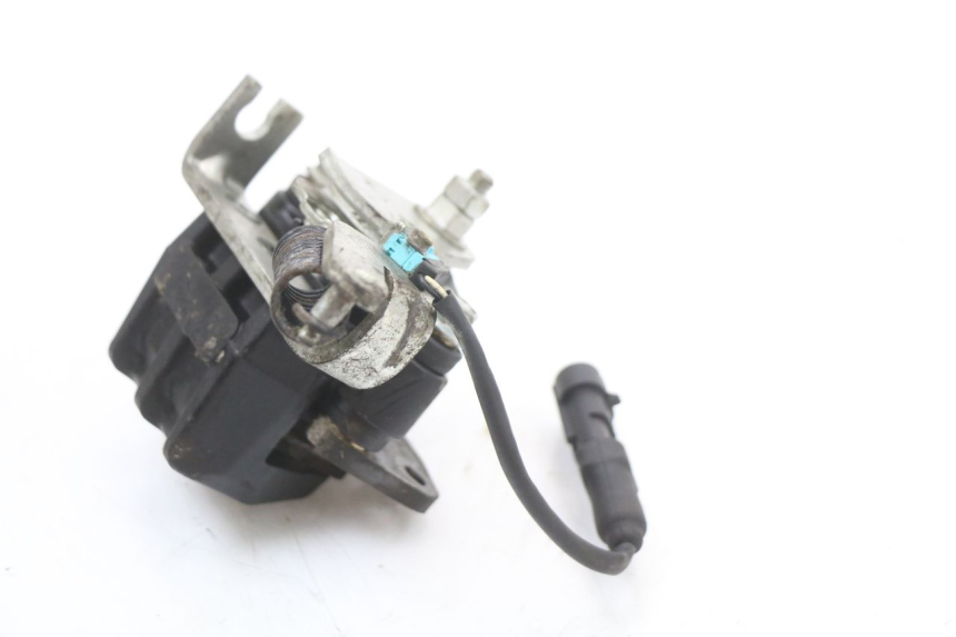 photo de ÉTRIER DE FREIN ROLL LOCK PIAGGIO MP3 500 (2011 - 2015)