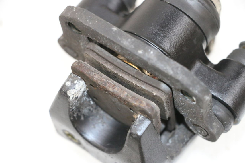 photo de ETRIER PARKING PIAGGIO MP3 HPE 300 (2019 - 2026) - Autre angle de vue