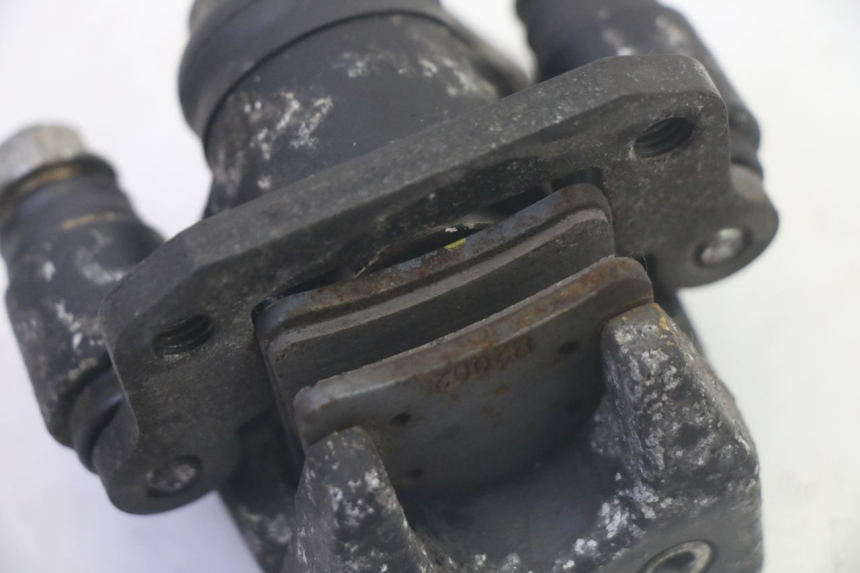 photo de ETRIER PARKING PIAGGIO MP3 LT 400 (2007 - 2012) - Points de fixation