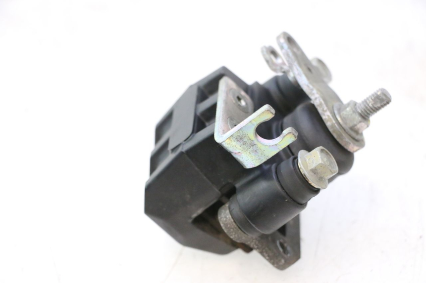 photo de ETRIER PARKING PIAGGIO MP3 500 (2011 - 2015) - Points de fixation