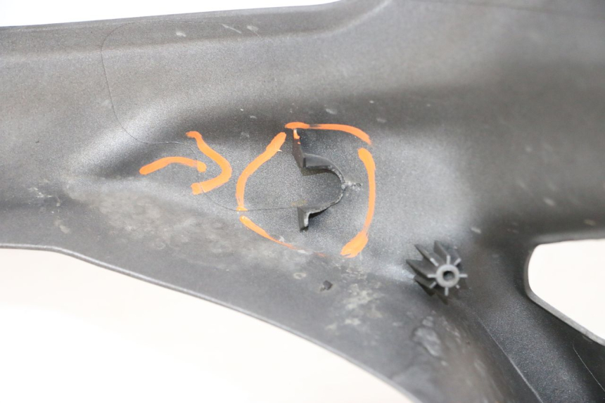 photo de FACE AVANT SUZUKI BURGMAN 650 (2013 - 2020)