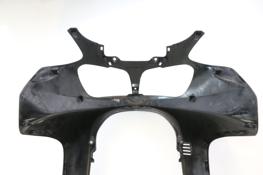 photo de FACE AVANT SUZUKI BURGMAN EXECUTIVE ABS 650 (2006 - 2012) - Zoom état d’usage