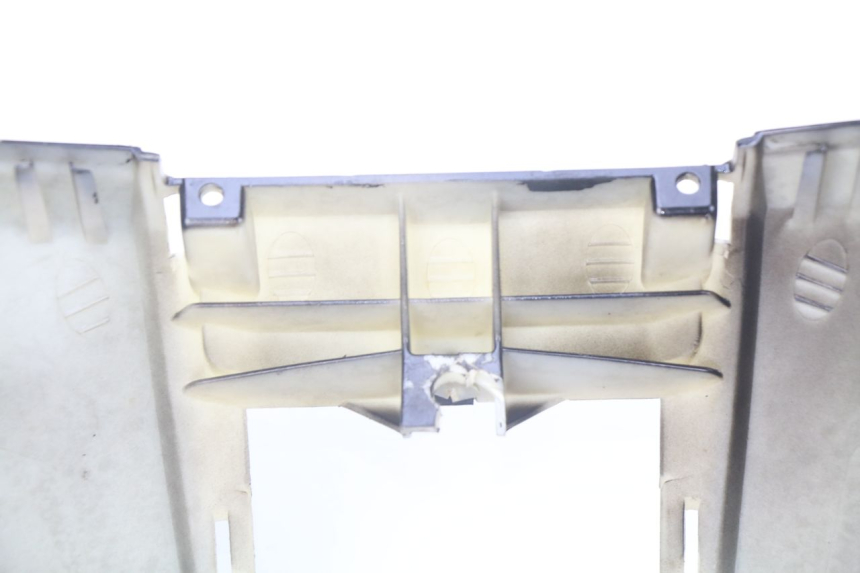 photo de FACE AVANT PIAGGIO FLY 125 (2005 - 2012) - Points de fixation