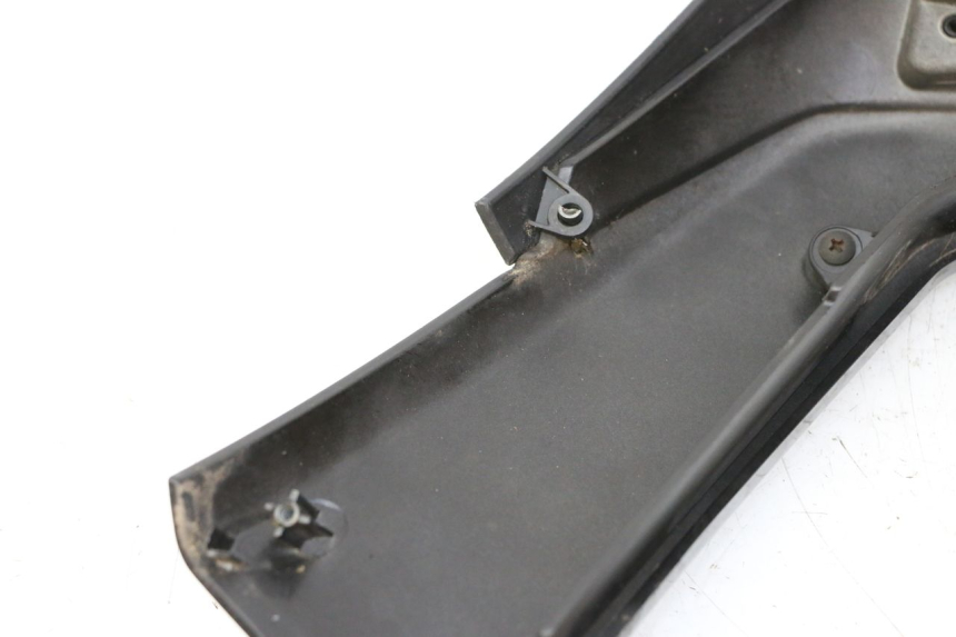 photo de FACE AVANT INFERIEUR PIAGGIO MP3 LT 300 (2010 - 2016) - Vue d’ensemble