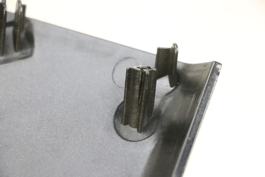 photo de FACE AVANT INFERIEUR PIAGGIO MP3 LT 400 (2007 - 2012) - Détail de la pièce