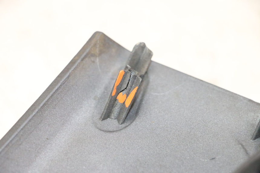 photo de FACE AVANT INFERIEUR PIAGGIO MP3 500 (2011 - 2015)