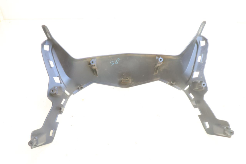 photo de FACE AVANT INFERIEUR YAMAHA N-MAX NMAX 125 (2021 - 2024) - Points de fixation