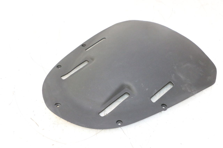 photo de FACE AVANT INTERIEUR GILERA GP 800 (2007 - 2013) - Vue principale