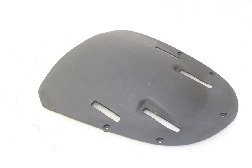 photo de FACE AVANT INTERIEUR GILERA GP 800 (2007 - 2013) - Détail de la pièce