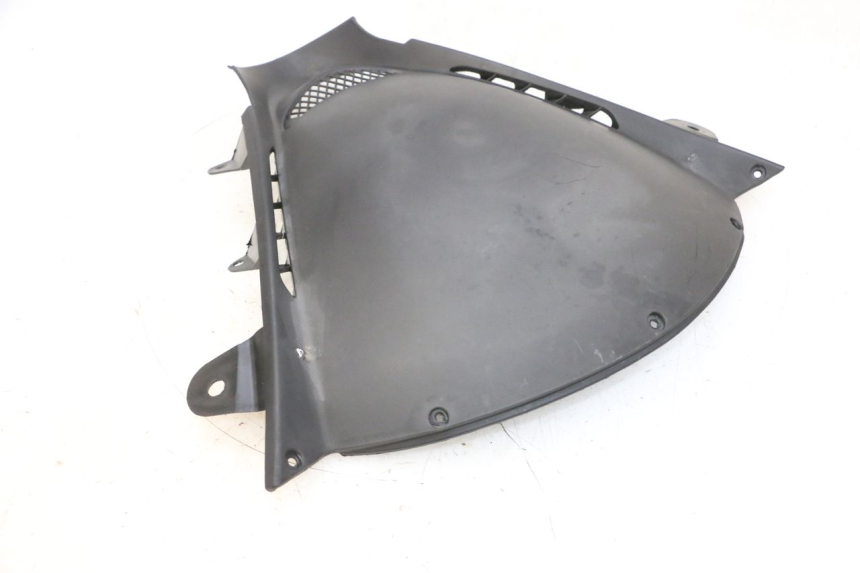 photo de FACE AVANT INTERIEUR JM MOTORS GTS 125 (2015 - 2019) - Gros plan technique