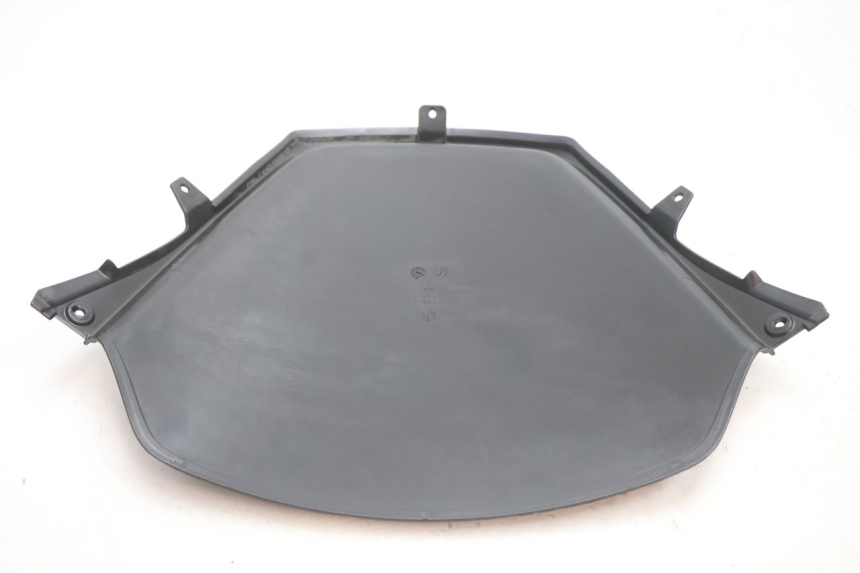 photo de FACE AVANT INTERIEUR PIAGGIO MP3 LT 300 (2010 - 2016) - Gros plan technique