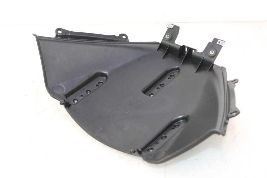 photo de FACE AVANT INTERIEUR PIAGGIO MP3 500 (2016 - 2018) - Points de fixation