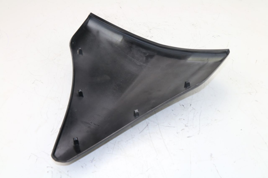 photo de FACE AVANT INTERIEUR PIAGGIO X10 500 (2012 - 2018)