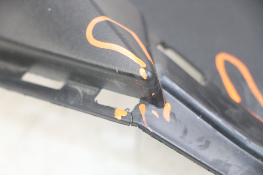 photo de FACE AVANT INTERIEUR YAMAHA XMAX X-MAX ABS 125 (2017 - 2020)