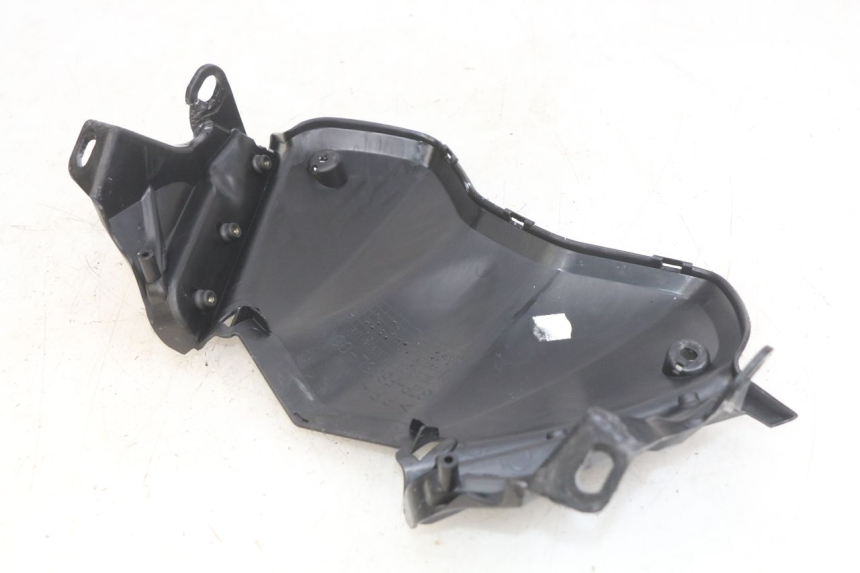 photo de FACE AVANT INTERIEUR YAMAHA X-MAX XMAX 125 (2010 - 2014)