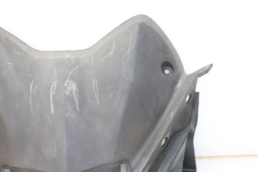 photo de FACE AVANT INTERIEUR YAMAHA X-MAX XMAX ABS 250 (2010 - 2014)