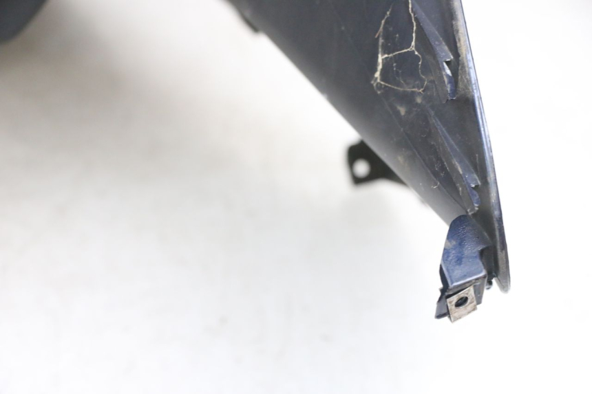 photo de FACE AVANT PIAGGIO MP3 RL 250 (2007 - 2010) - Vue rapprochée