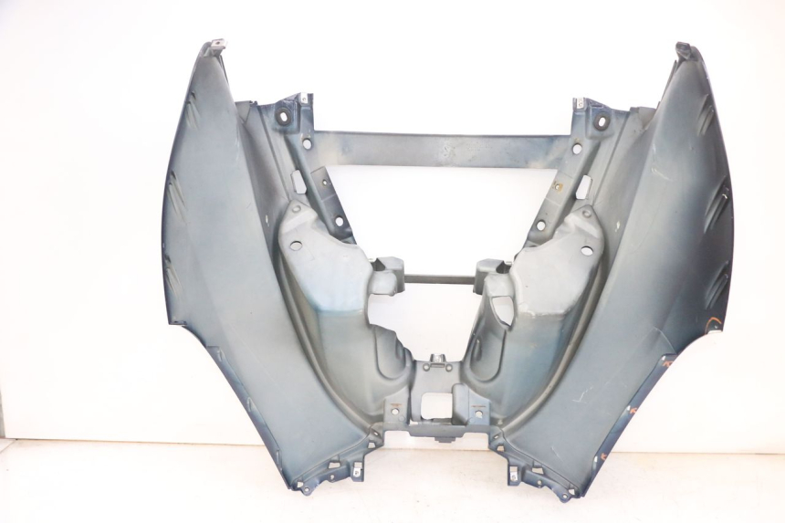 photo de FACE AVANT PIAGGIO MP3 RL 250 (2007 - 2010) - Marquages et références